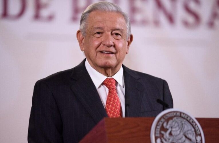 López Obrador pide que reparto de ‘pluris’ se ajuste a lo que establece la Constitución