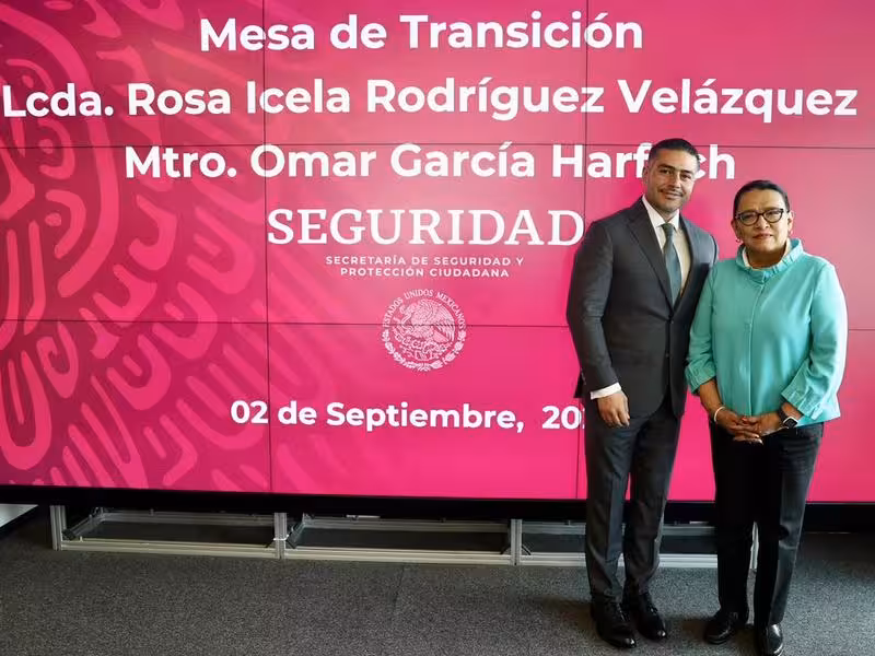 Rosa Icela Rodríguez y Omar García Harfuch se reúnen para revisar transición de la SSPC