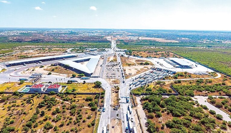 Impulso a las aduanas, Juan Carlos Madero Larios