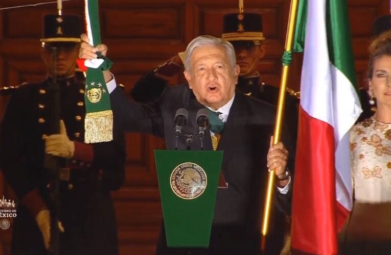 AMLO adelanta que agregará una o dos arengas al Grito de Independencia