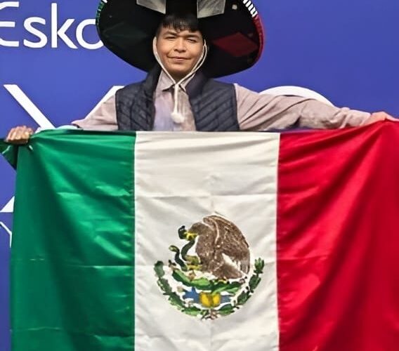 ESTUDIANTE MEXICANO GANA ORO EN FERIA CIENTÍFICA INTERNACIONAL