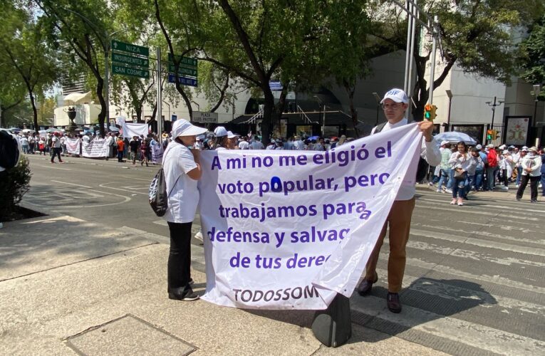 Trabajadores del Poder Judicial mantienen plantón afuera del Senado; afectaciones viales