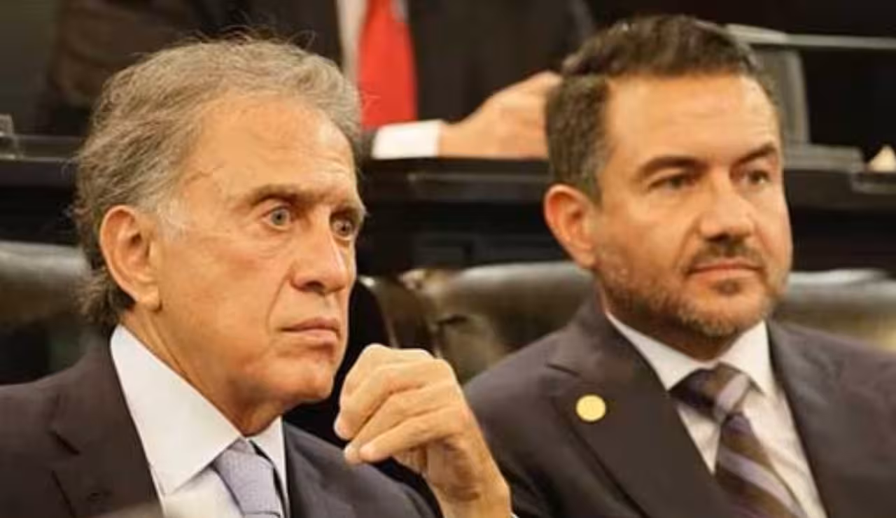 Prefiere AMLO callar sobre expulsión de los Yunes del PAN