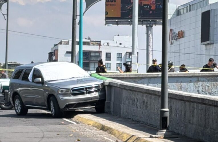 Asesinan a abogada penalista a bordo de su camioneta sobre Viaducto