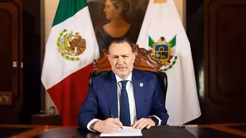 KURI ANUNCIA LEY CONTRA EL CIBERACOSO Y POR LA SEGURIDAD DE LOS JÓVENES