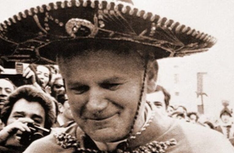 JUAN PABLO II: 5 VISITAS A MÉXICO QUE DEJARON UNA HUELLA INMORTAL
