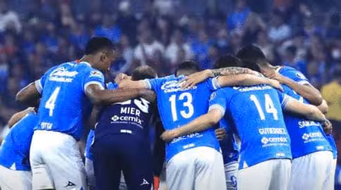 CRUZ AZUL LIDERA CONCACAF,  PERO QUEDA FUERA DEL MUNDIAL DE CLUBES 2025