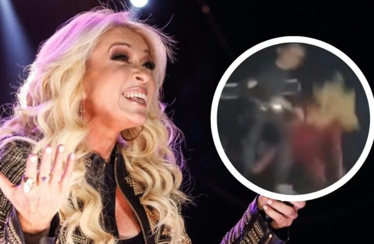 YURI SUFRE APARATOSA CAÍDA EN CONCIERTO DE TAMPICO