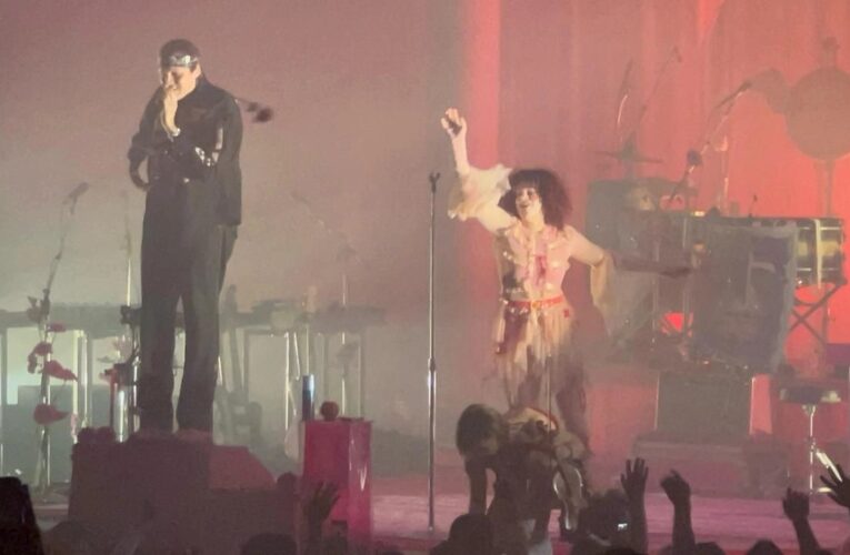 ARCADE FIRE ABRE GIRA EN CDMX CON NUEVO MATERIAL