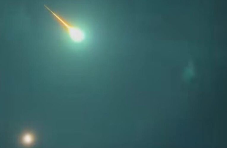 METEORITO ILUMINA NUEVO LEÓN AL CAER