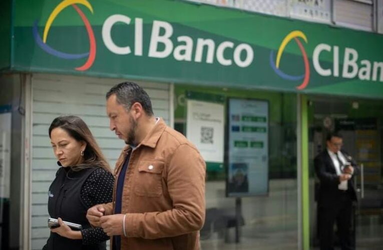 CNBV INTERVIENE CIBANCO E INTERCAM; SHEINBAUM DESAFÍA A WASHINGTON