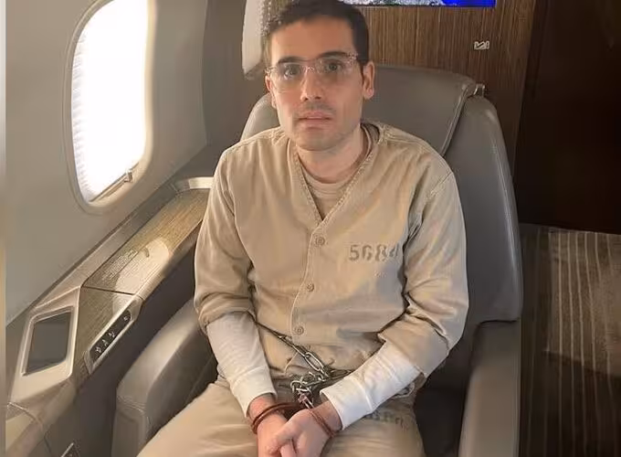 OVIDIO, HIJO DE EL CHAPO,  SE RINDE EN CHICAGO; NY LE RETIRA CARGOS