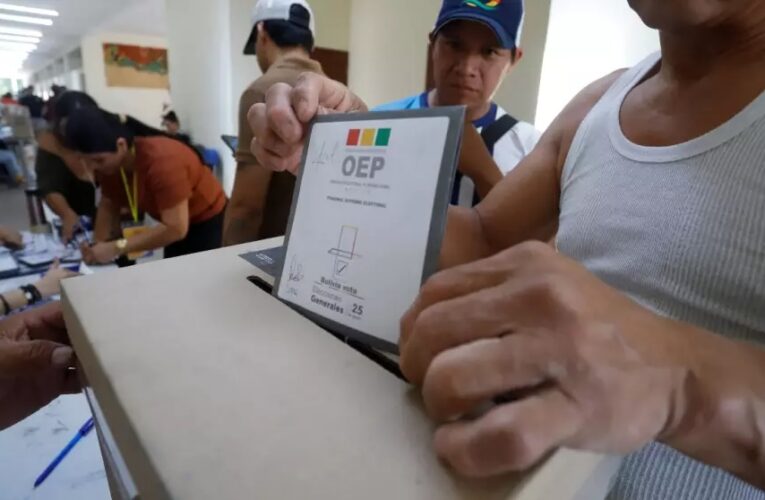 Bolivia irá a segunda vuelta en las elecciones presidenciales
