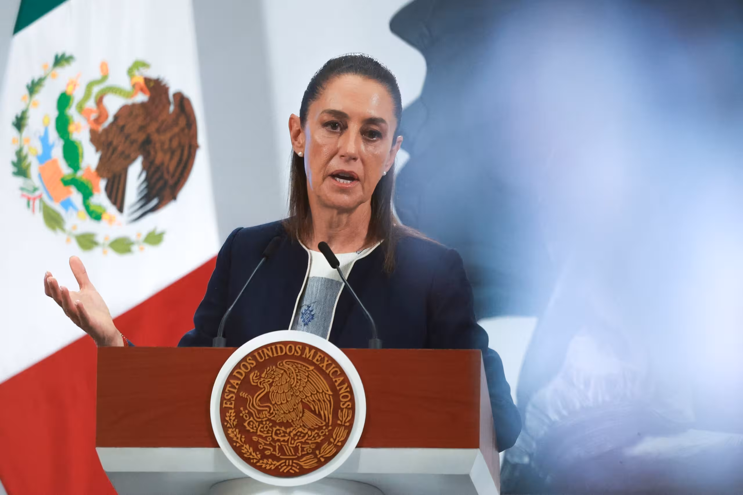 DEA habla de “cooperación récord”; Sheinbaum niega acuerdo “Proyecto Portero”