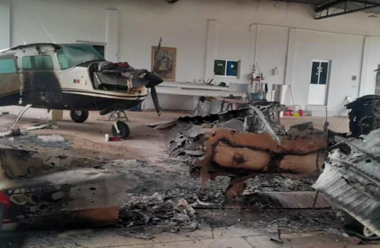 Domingo de drones y bloqueos en Michoacán