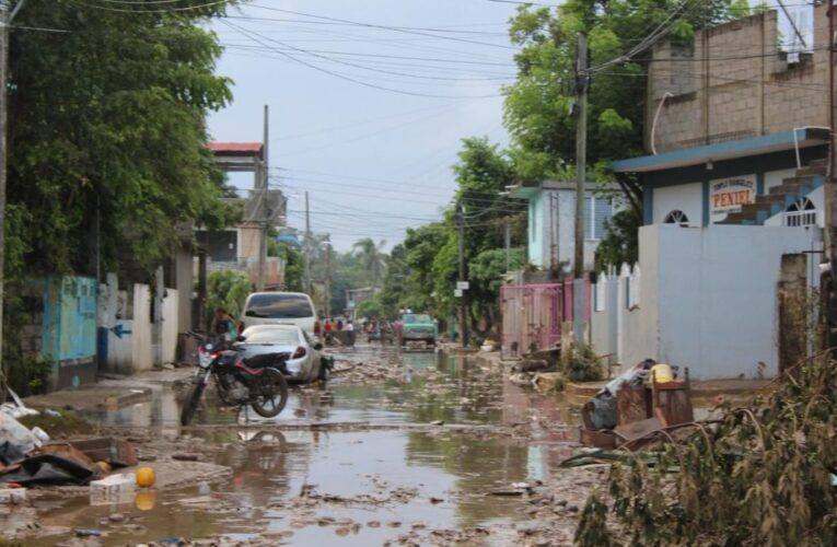 Álamo Veracruz, a más de 72 horas de caos por inundaciones