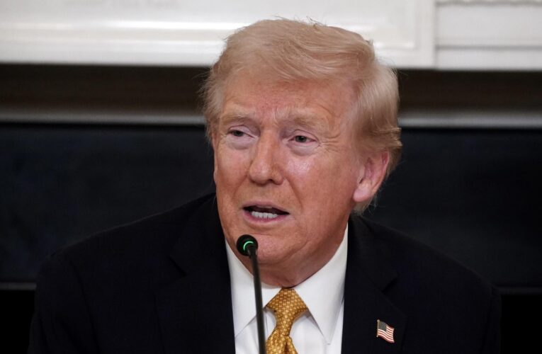 Trump desata polémica: acusa a México de estar “gobernado por cárteles” pero elogia a Sheinbaum