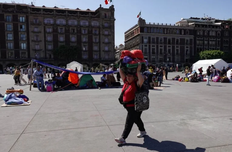 CNTE levanta plantón en el Zócalo tras 72 horas de paro; amenazan con protestas durante el Mundial