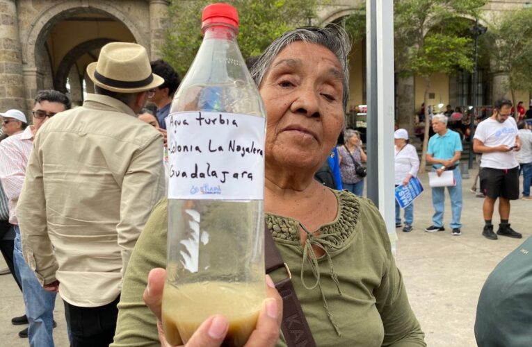 Destituyen a director del SIAPA tras crisis de agua turbia en Guadalajara