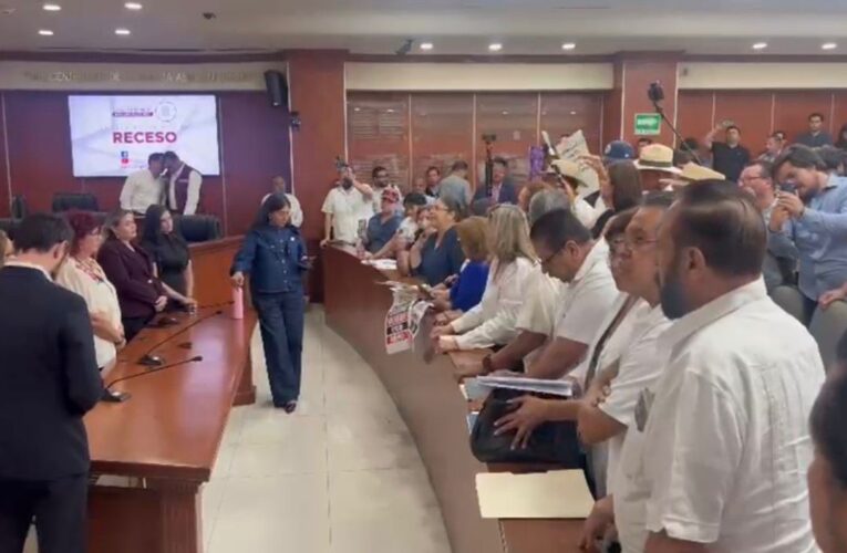 Aprueba Diputados reforma para topar pensiones de confianza al 50% del salario presidencial