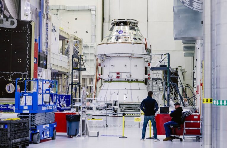 NASA prepara lanzamiento de Artemis II con participación argentina y controversia por escudo térmico