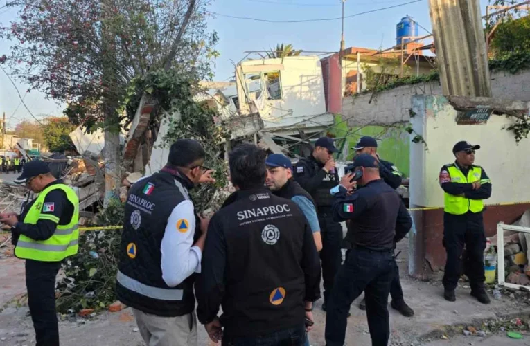 Explosión por gas doméstico deja 8 lesionados en Coacalco