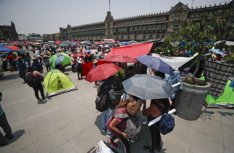 CNTE inicia paro nacional de 72 horas con movilizaciones en 7 estados