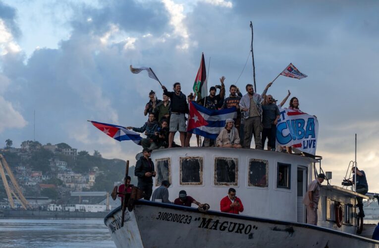 Arriba a La Habana primer barco de flotilla con ayuda humanitaria desde México; Sheinbaum defiende autodeterminación cubana