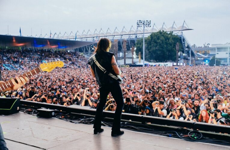 The Smashing Pumpkins y Los Fabulosos Cadillacs brillan en segunda jornada del Vive Latino 2026