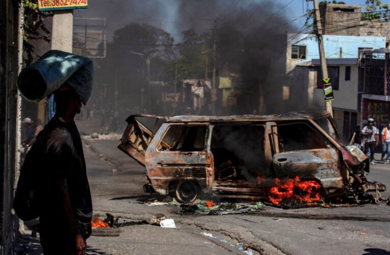 Masacre en Haití deja decenas de muertos mientras EE.UU. ofrece recompensa por bandas