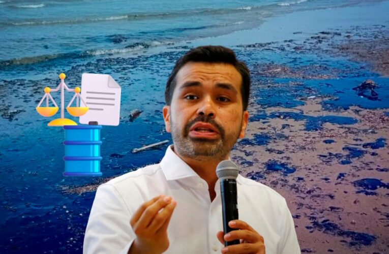 Derrame de hidrocarburos afecta más de 230 kilómetros de costa en Veracruz y Tabasco