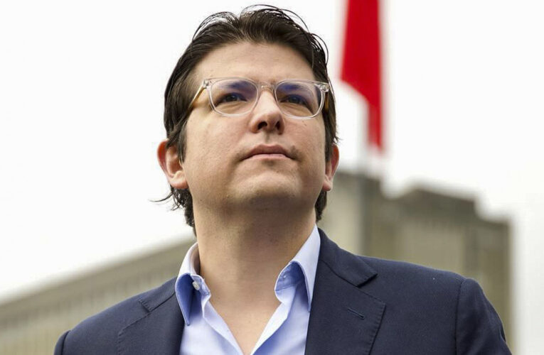 Cuba alerta sobre posible agresión de EE.UU. mientras confesado revela autoría de atentado en Colombia