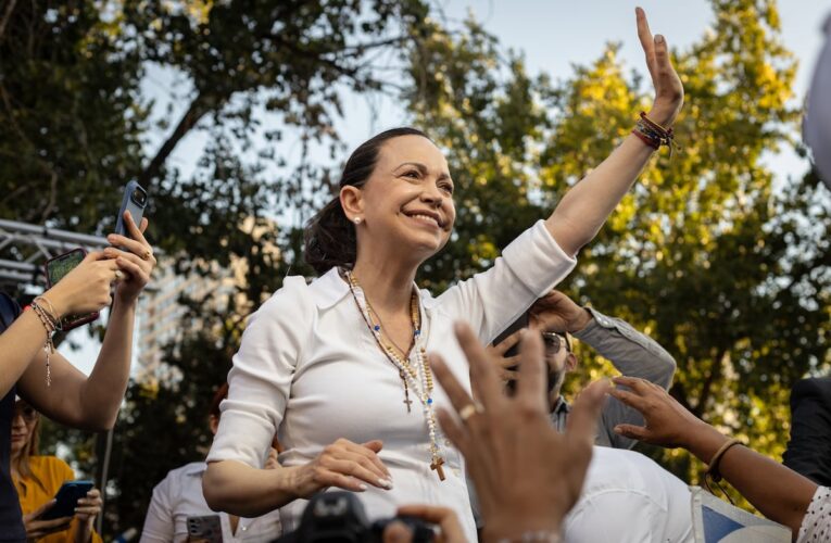 María Corina Machado consolida alianzas con derecha global en toma de posesión de José Antonio Kast en Chile