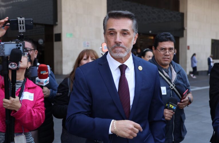 Polémica en San Lázaro por regreso de Sergio Mayer y disputa de curul