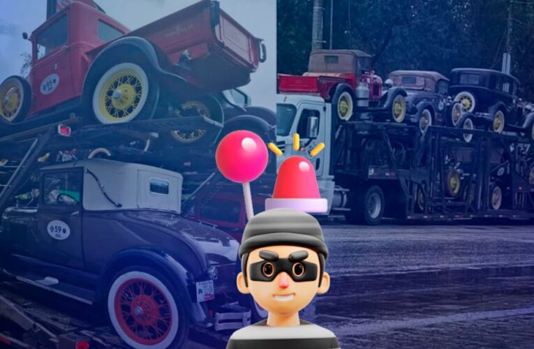 Roban caravana de autos clásicos Ford Modelo A en Amozoc, Puebla