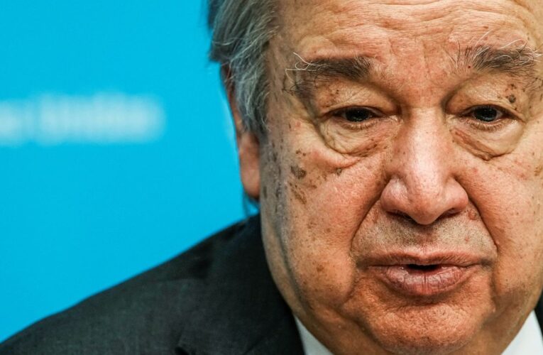 Irán confirma muerte de altos funcionarios en ataque; tensión escala