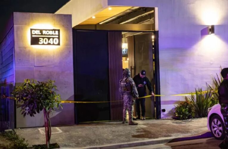 Ataque armado en salón de eventos de Tijuana deja muerto al vocalist del grupo ‘Reacción’