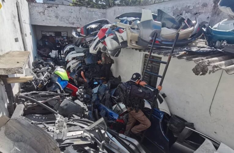 Aseguran ocho toneladas de autopartes robadas y detienen a cinco hombres en Peralvillo