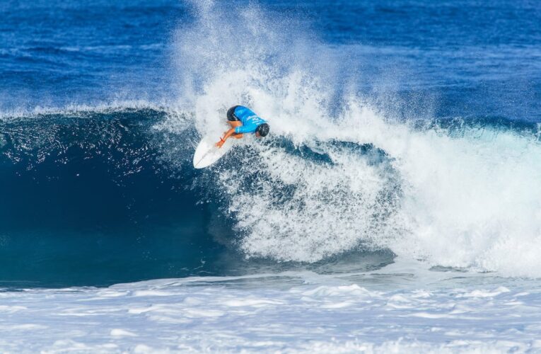 Ciclista mexicano Michael Zárate despierta tras coma inducido por caída en Italia