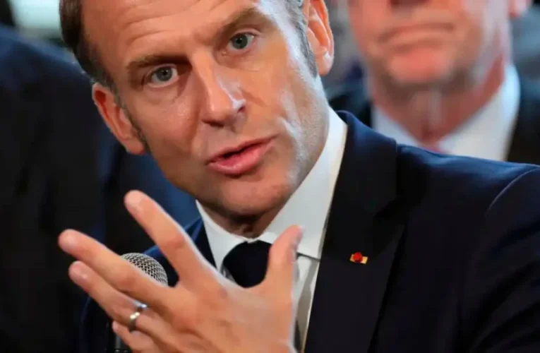 Macron califica de ‘poco elegantes’ los comentarios de Trump sobre su matrimonio