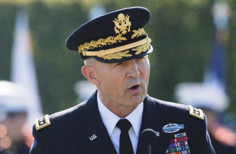 Secretario de Guerra de EE.UU. ordena retiro inmediato del jefe del Estado Mayor del Ejército